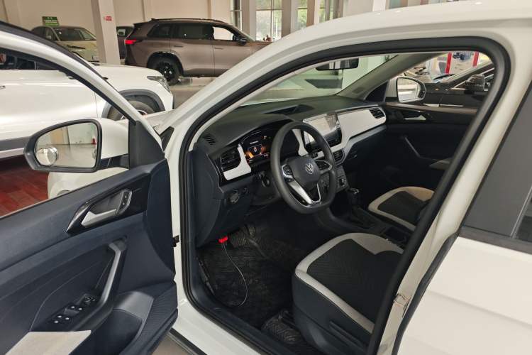 Used Volkswagen Tharu 2025 New Sharp 1.5L Sharp Edition Driver Seat