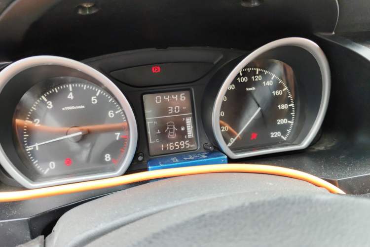 Used Zotye T600 2015 Family Edition 2.0T Manual Elite Version Instrument Cluster