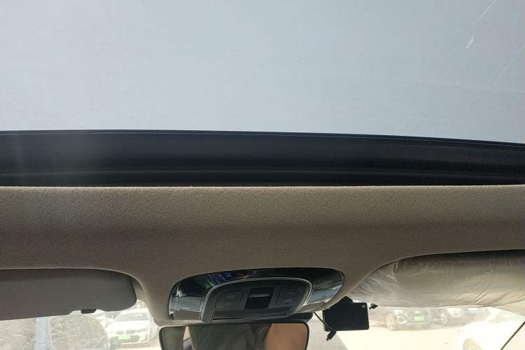 Used Hyundai Tucson 2021 Tucson L 1.5T DCT Luxury Prestige Edition Headliner