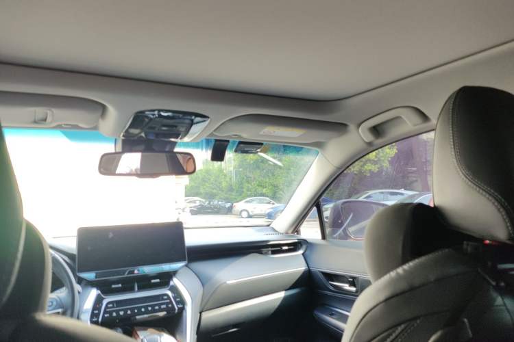 Used Toyota Harrier 2022 Dual-Engine 2.5L CVT Four-Wheel Drive Luxury Edition Headliner