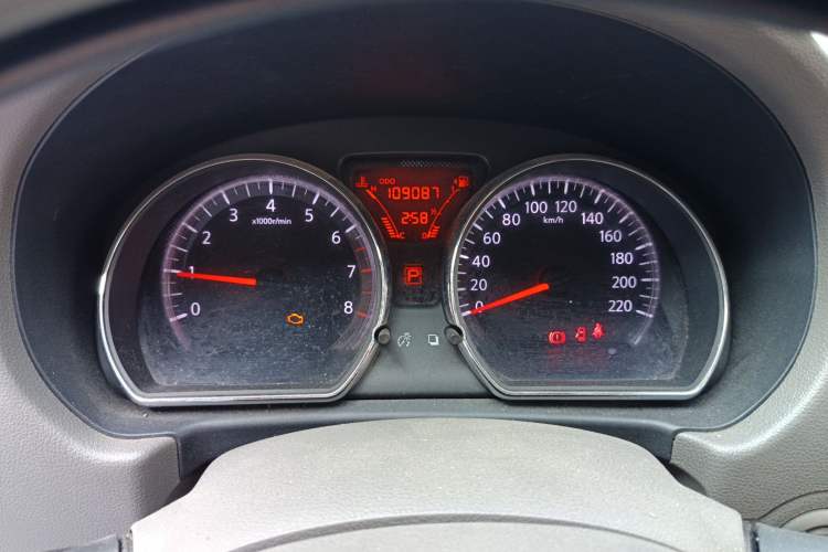 Used Nissan Sunny 2011 1.5XL CVT Luxury Edition Instrument Cluster
