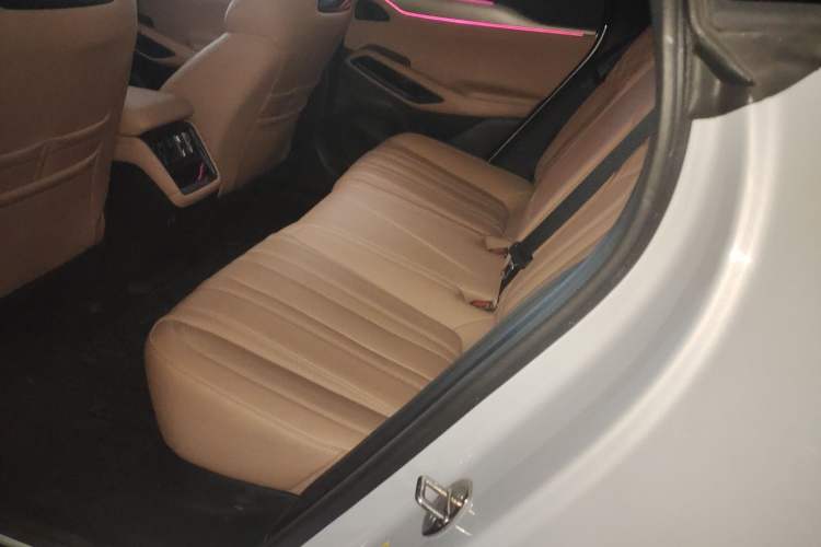 Used BYD Song L EV 2025 662 km Ultra-Range Version
