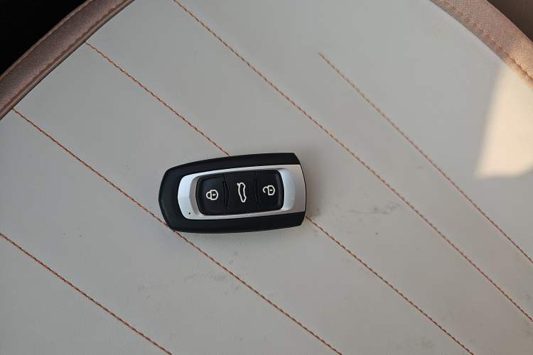 Used Geely Galaxy Panda 2024 Panda Mini 200km Longteng PRO Edition