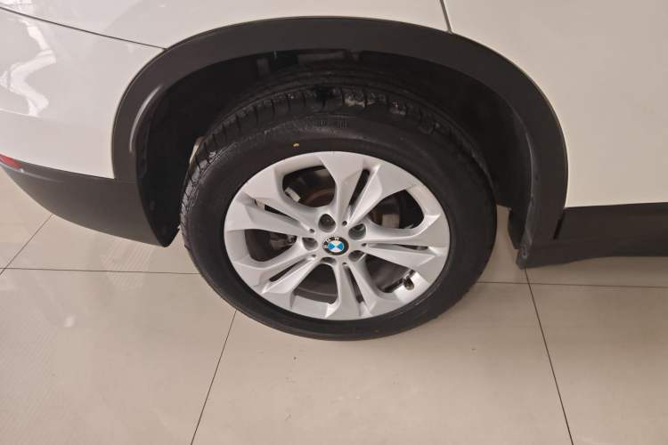 Used BMW X1 2016 sDrive18Li Premium Edition