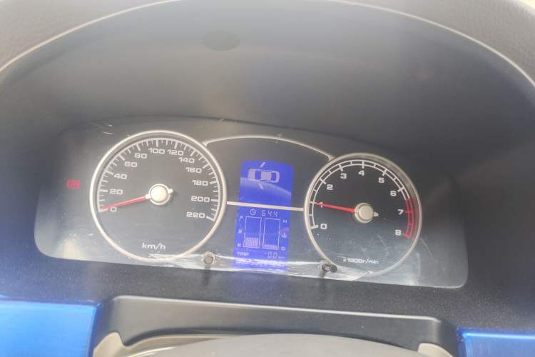 Used Lifan Auto 620 2012 1.5L Manual Luxury Version