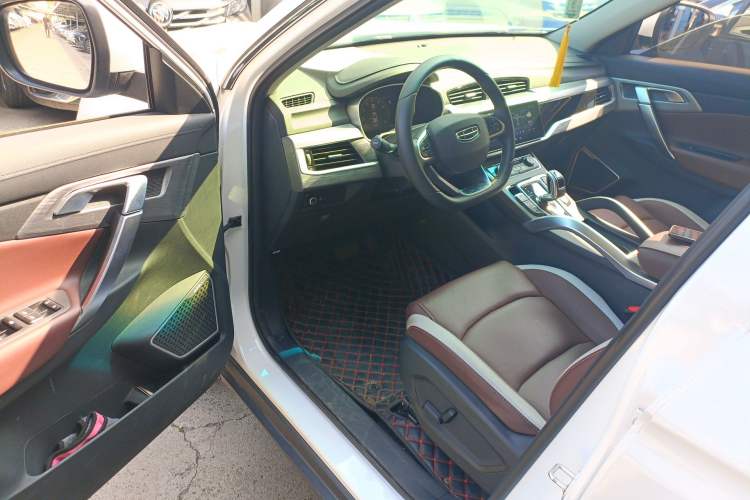 Used Geely Auto Emgrand X7 Sport 2022 1.8TD DCT Zhiya Trim Driver Seat