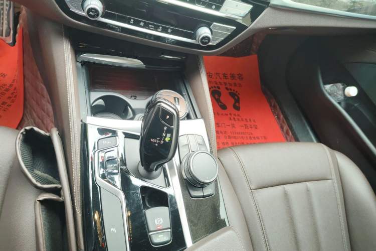 Used BMW 5 Series 2018 525Li M Sport Package
