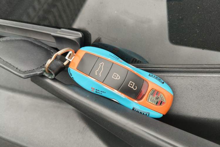 Used Porsche Macan 2018 Macan 2.0T Vehicle Key