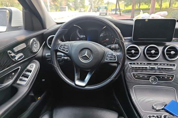 Used Mercedes-Benz C-Class 2017 Facelift C 200 L Sport Edition