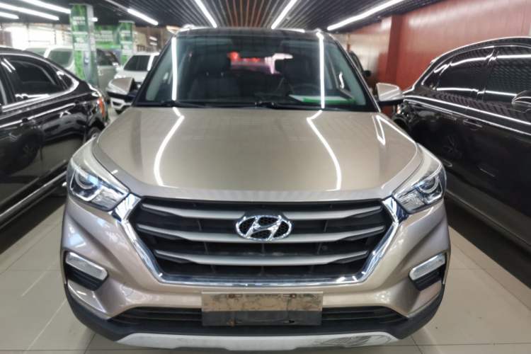 Used Hyundai ix25 2017 1.4T Automatic Smart Version
