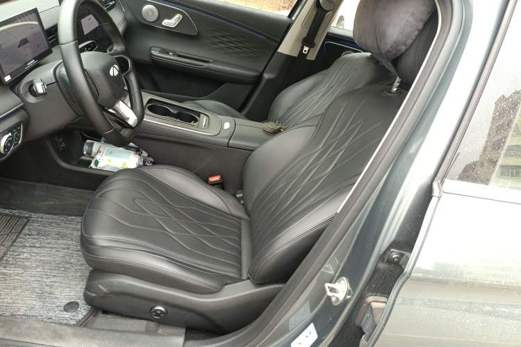 Used Chery Fengyun A8L 2025 1.5 TGDI 145 km Luxury Version