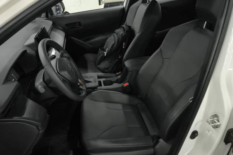 Used Toyota FRONTLANDER 2026 Model 2.0L CVT Comfort Edition