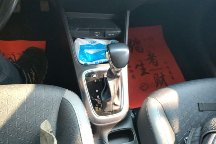 Used Kia kx1 Stonic 2019 1.4L Automatic Fun Edition China V Standard