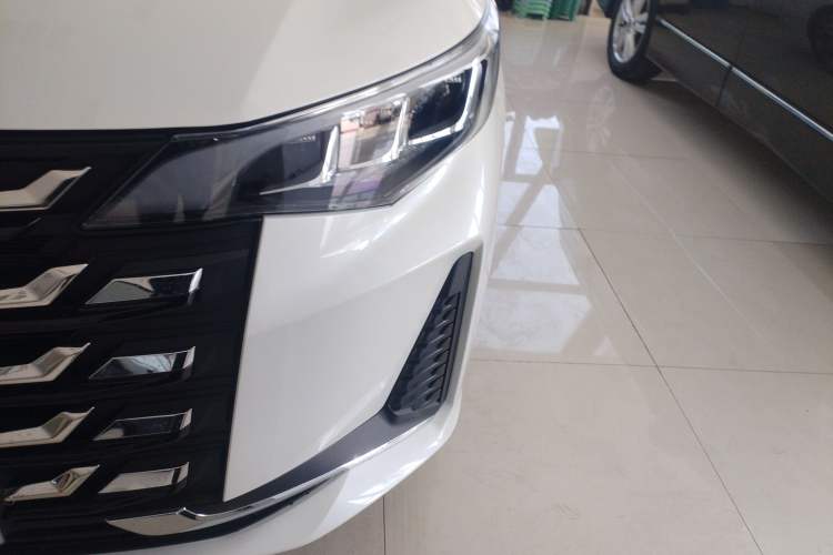 Used GAC Trumpchi M6 2023 PRO 270T DCT Luxury Edition