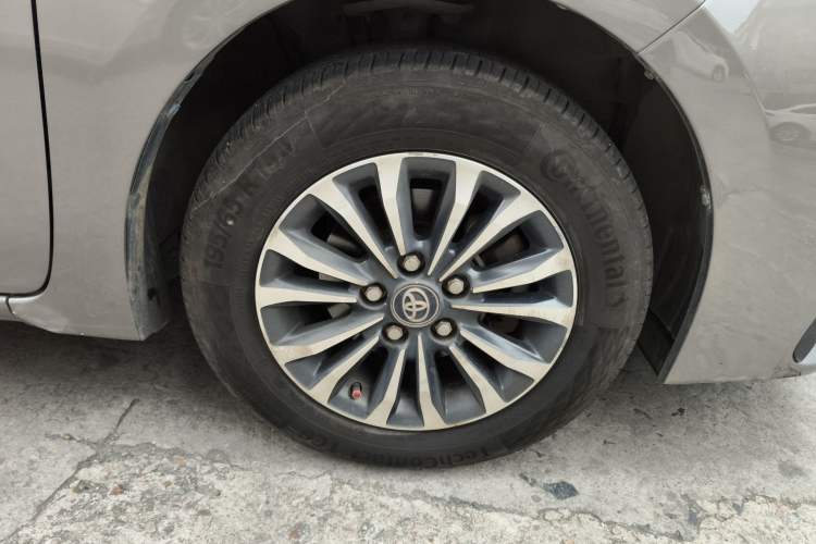 Used Toyota Corolla 2017 Revised Version 1.2T S-CVT GL