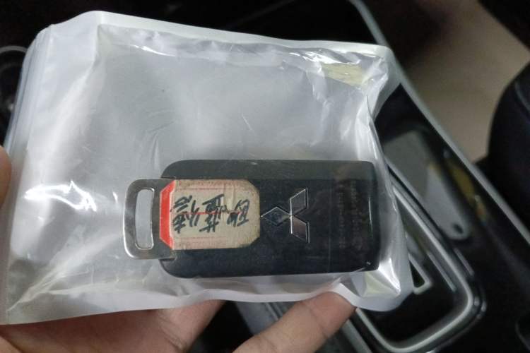 Used Mitsubishi Outlander 2019 2.0L Two-Wheel Drive Comfort Edition 5 Seats China VI Standard