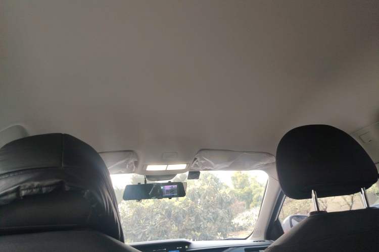 Used Roewe i5 2026 Model 1.5L Manual Comfort Version