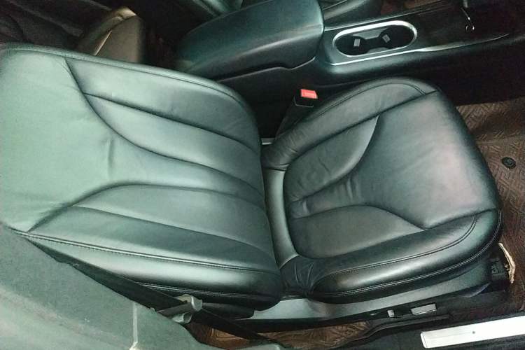 Used Lincoln MKC 2019 2.0T Two-Wheel Drive Luxury Edition China VI Standard