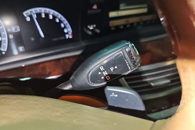 Used Mercedes-Benz S-Class 2011 S 500 L CGI 4MATIC