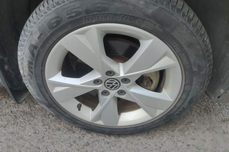 Used Volkswagen Bora 2014 1.6L Manual Comfort Model