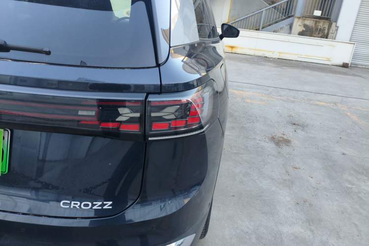 Used Volkswagen ID.6 CROZZ 2022 Long-Range PRO Edition
