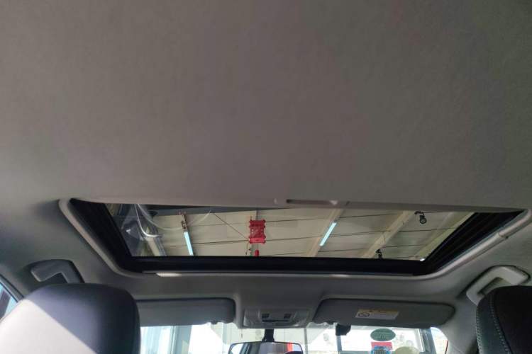 Used Toyota RAV4 2016 2.0L CVT Two-Wheel Drive Comfort Edition China V Standard