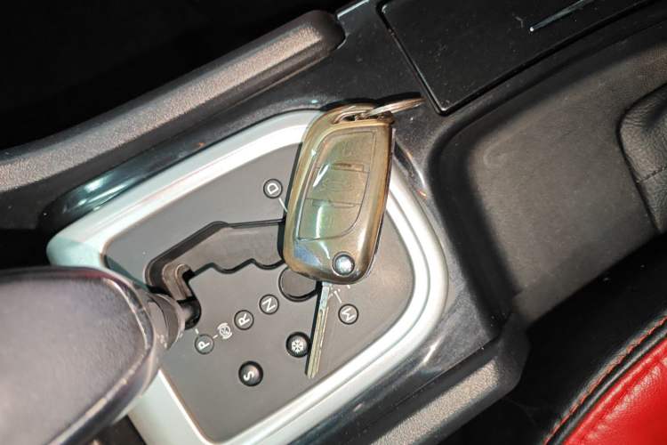 Used Citroen C4L 2015 1.8L Automatic Luxury Edition Interior 1