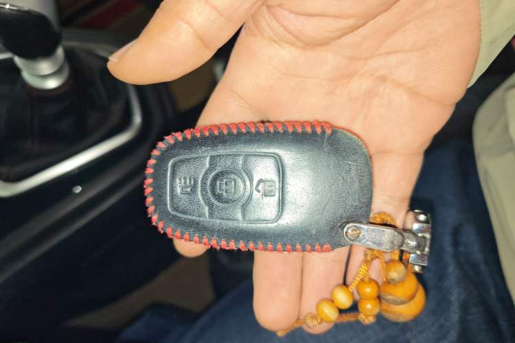 Used Haval H6 2013 Upgraded Model 1.5T Manual Two-Wheel Drive Elite Version