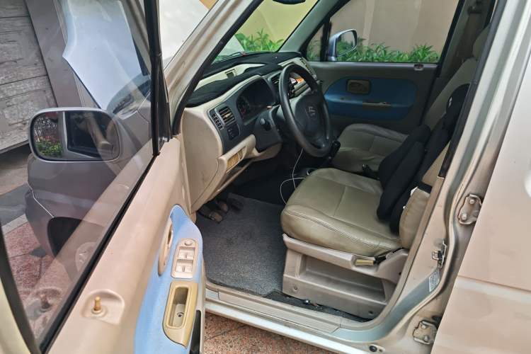 Used Suzuki Wagon R 2011 e 1.4L Manual Utility Model
