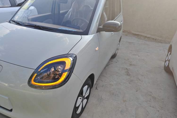 Used Wuling Hongguang MINIEV 2025 Four-Door Version Advanced Edition