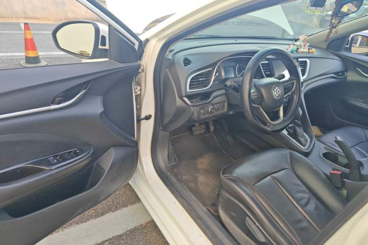 Used Buick Excelle GX 2018 18T Automatic Elite Model Driver Seat