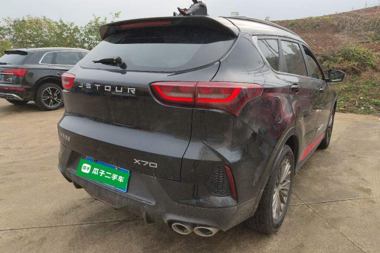 Used JETOUR X70 2023 1.5T DCT Overpass PRO+ Edition 7 Seats
