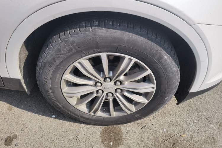 Used Cadillac XT5 2016 25T Luxury Model