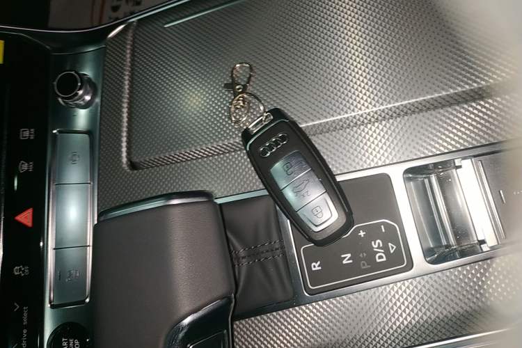Used Audi A6L 2024 45 TFSI Prestige Dynamic Edition Vehicle Key