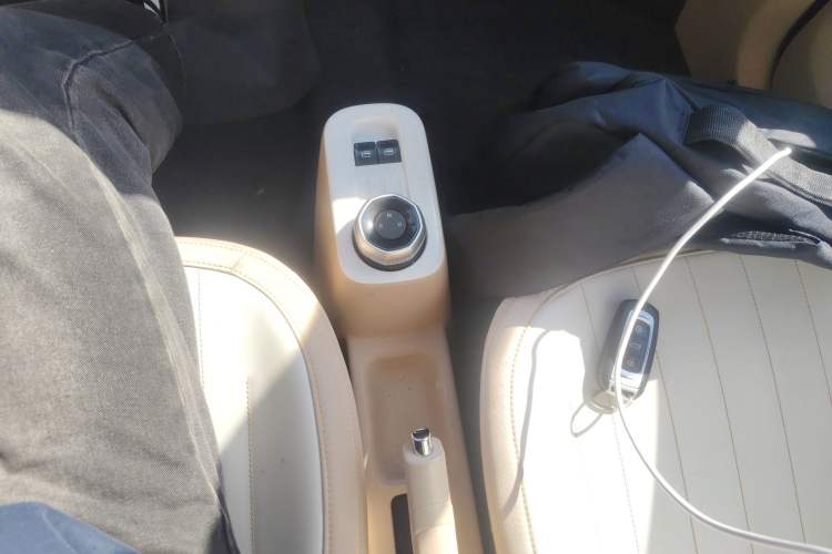 Used Geely Galaxy Panda 2024 Panda Mini 200km Endurance Bear