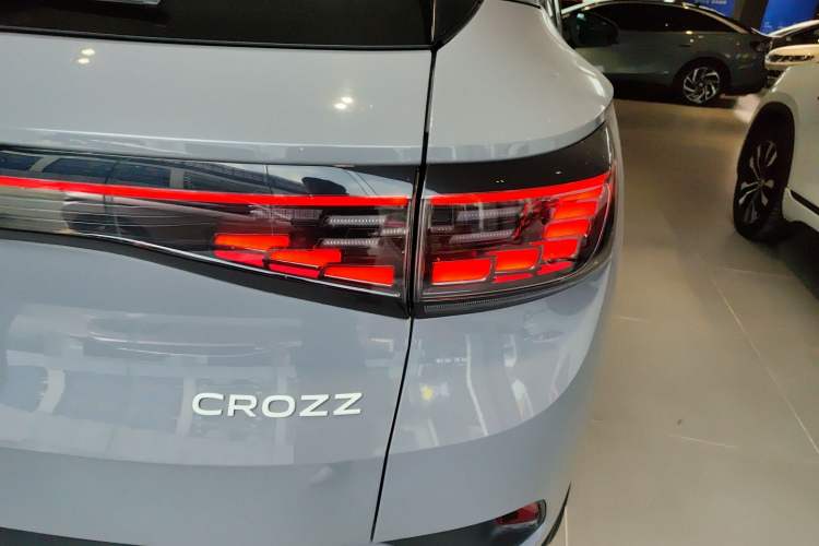 Used Volkswagen ID.4 CROZZ 2022 Long-Range Lite PRO Edition
