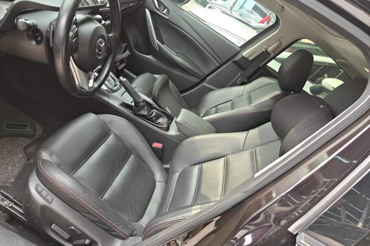 Used Mazda Atenza 2014 2.5L Blue Sky Prestige Edition
