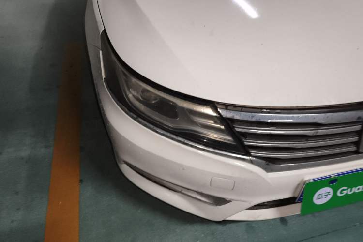 Used Roewe i6 2017 20T Automatic Flagship Edition Right Front Headlight