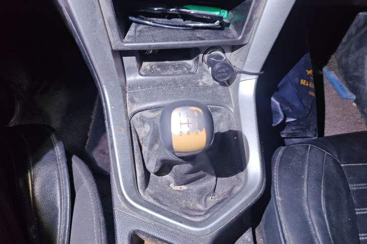 Used Venucia T70 2015 1.6L Manual Ruixing Edition