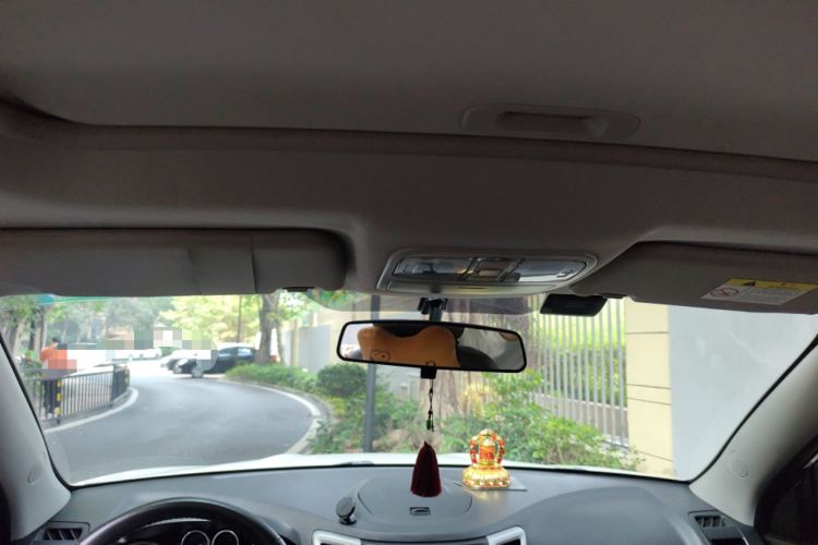 Used CHANGAN CS35 2016 1.6L Automatic Luxury Model China IV Standard
