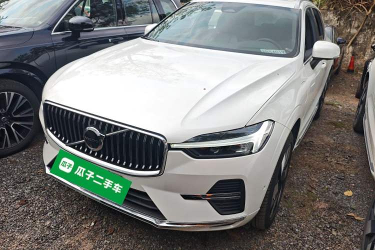 Used Volvo XC60 New Energy 2024 T8 Plug-in Hybrid Long-Range All-Wheel Drive Smart Luxury Edition
