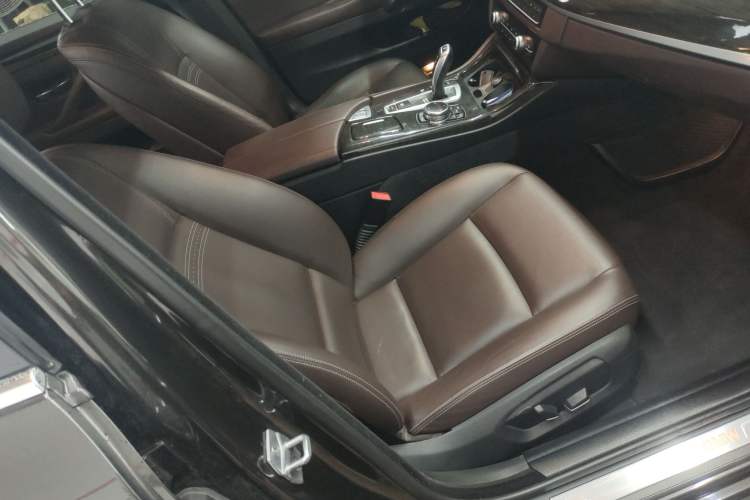 Used BMW 5 Series 2014 525Li Luxury Design Package