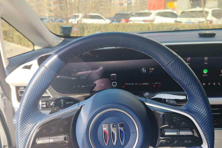 Used Buick Century 2023 2.0T Six-Seater Yinshi Edition
