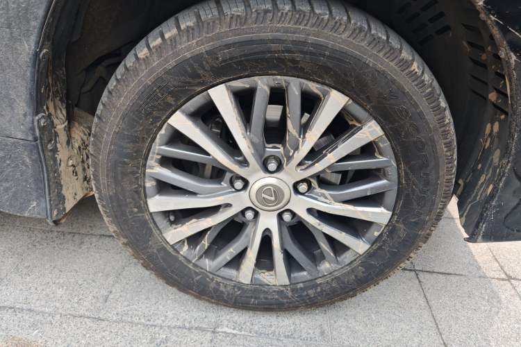 Used Lexus LX 2019 570 Dynamic Luxury Edition
