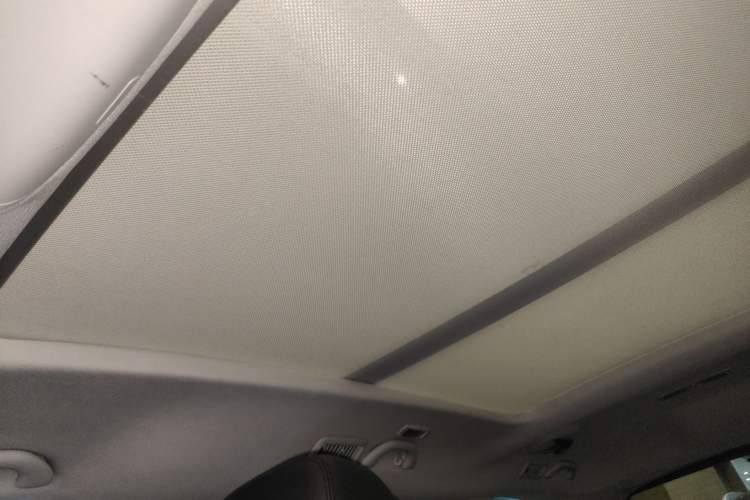 Used Volkswagen Sharan 2015 1.8TSI Comfort Model
