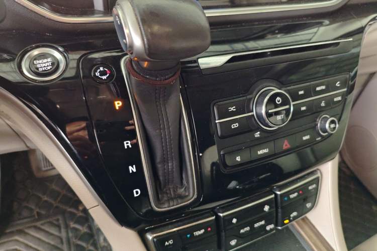 Used GAC Trumpchi M8 2018 320T Luxury Edition