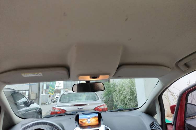 Used Ford EcoSport 2013 1.5L Automatic Fashion Model