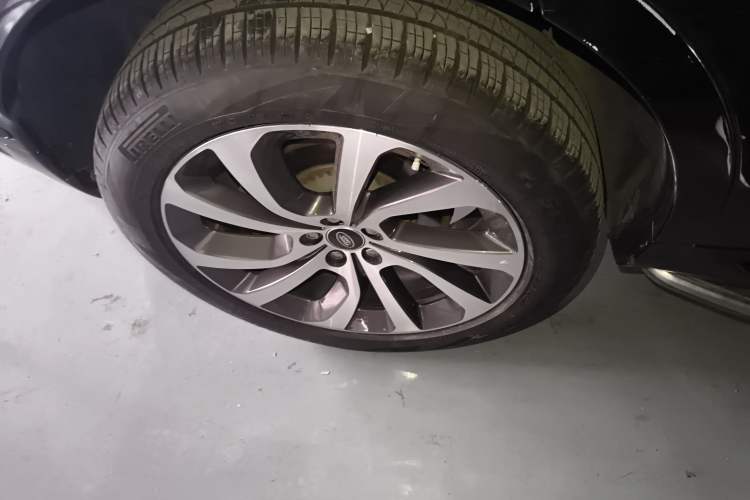 Used Land Rover Discovery Sport 2020 249 PS R-Dynamic Performance Tech Edition 7 Seats
