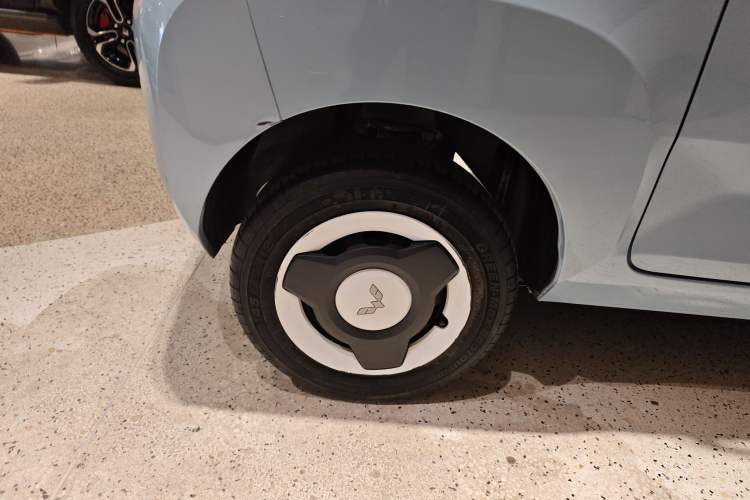 Used Wuling Hongguang MINIEV 2022 Easy Version Lithium Iron Phosphate