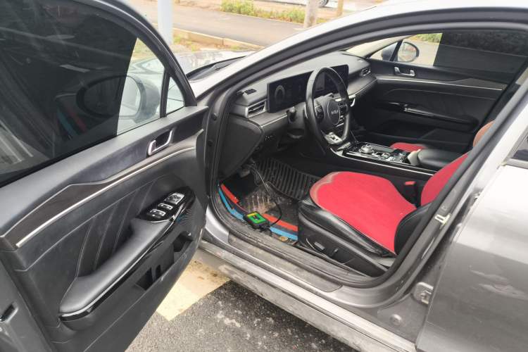 Used Kia K5 2021 270T CVVD Refreshed Edition
